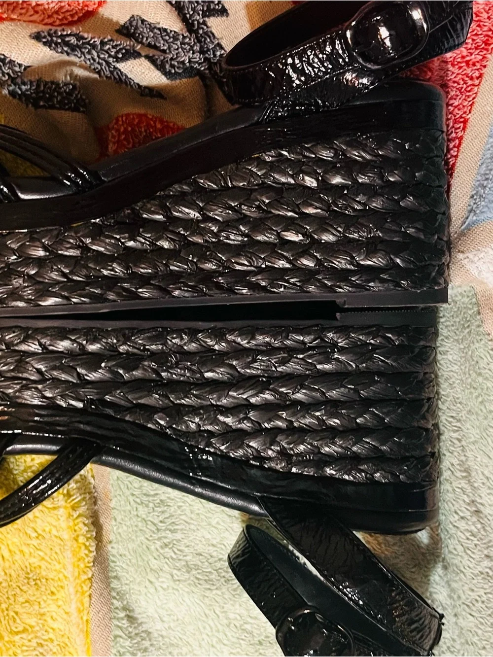 Vince Camuto Black Patent Platform Sandals
